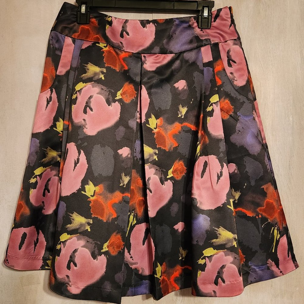 Kristen Davis Pleated Skirt With Pockets Size 6